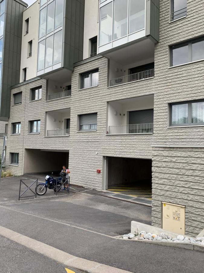 Blue Lake Annecy Exterior photo